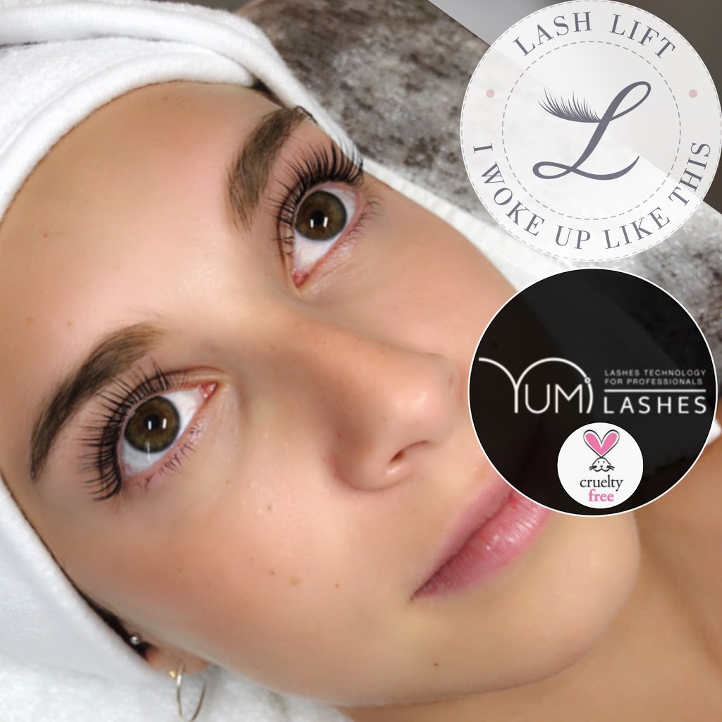 Lash Lift | 17 Cappella Dr, Woodbridge, ON L4H 0N1, Canada | Phone: (647) 528-5888