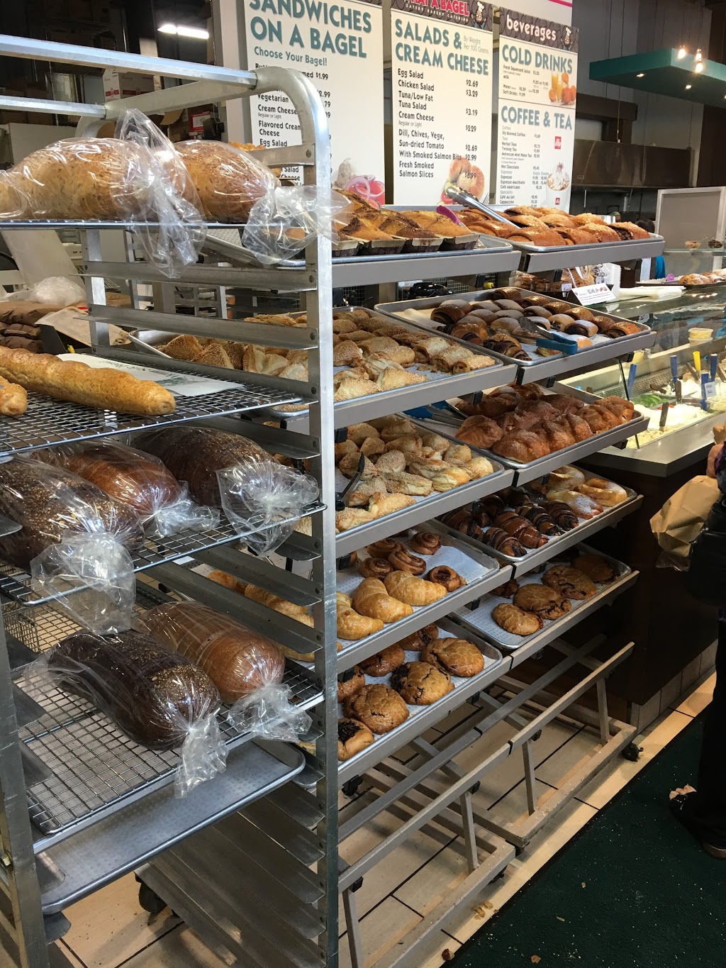 What A Bagel | 8010, 1 Bathurst St #1, Thornhill, ON L4J 0B8, Canada | Phone: (905) 707-0044