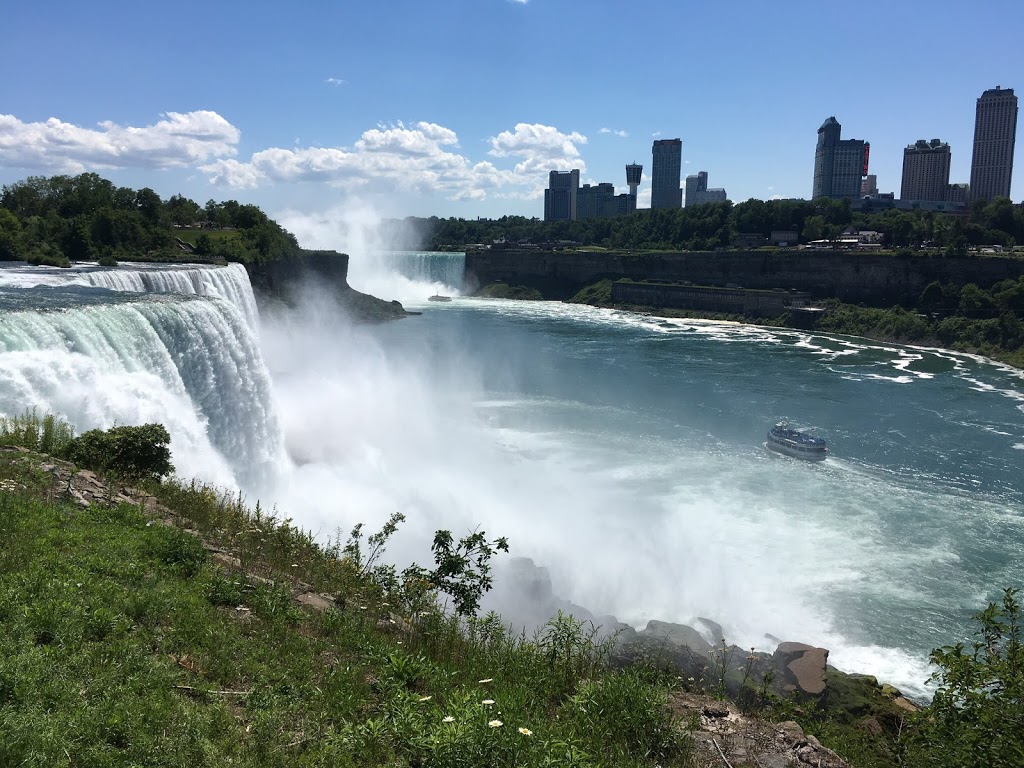 Niagara Falls Welcome Center | 4620 Niagara Falls Blvd, Niagara Falls, NY 14304, USA | Phone: (716) 285-3513