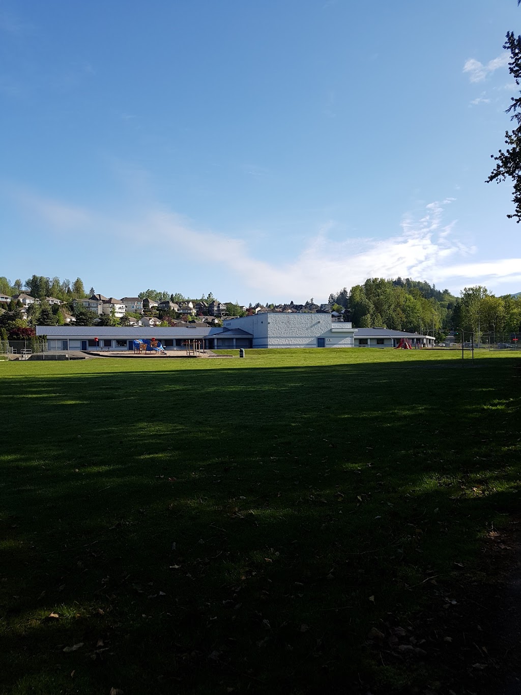 Windebank Elementary | 33570 11 Ave, Mission, BC V2V 6Z2, Canada | Phone: (604) 826-2213