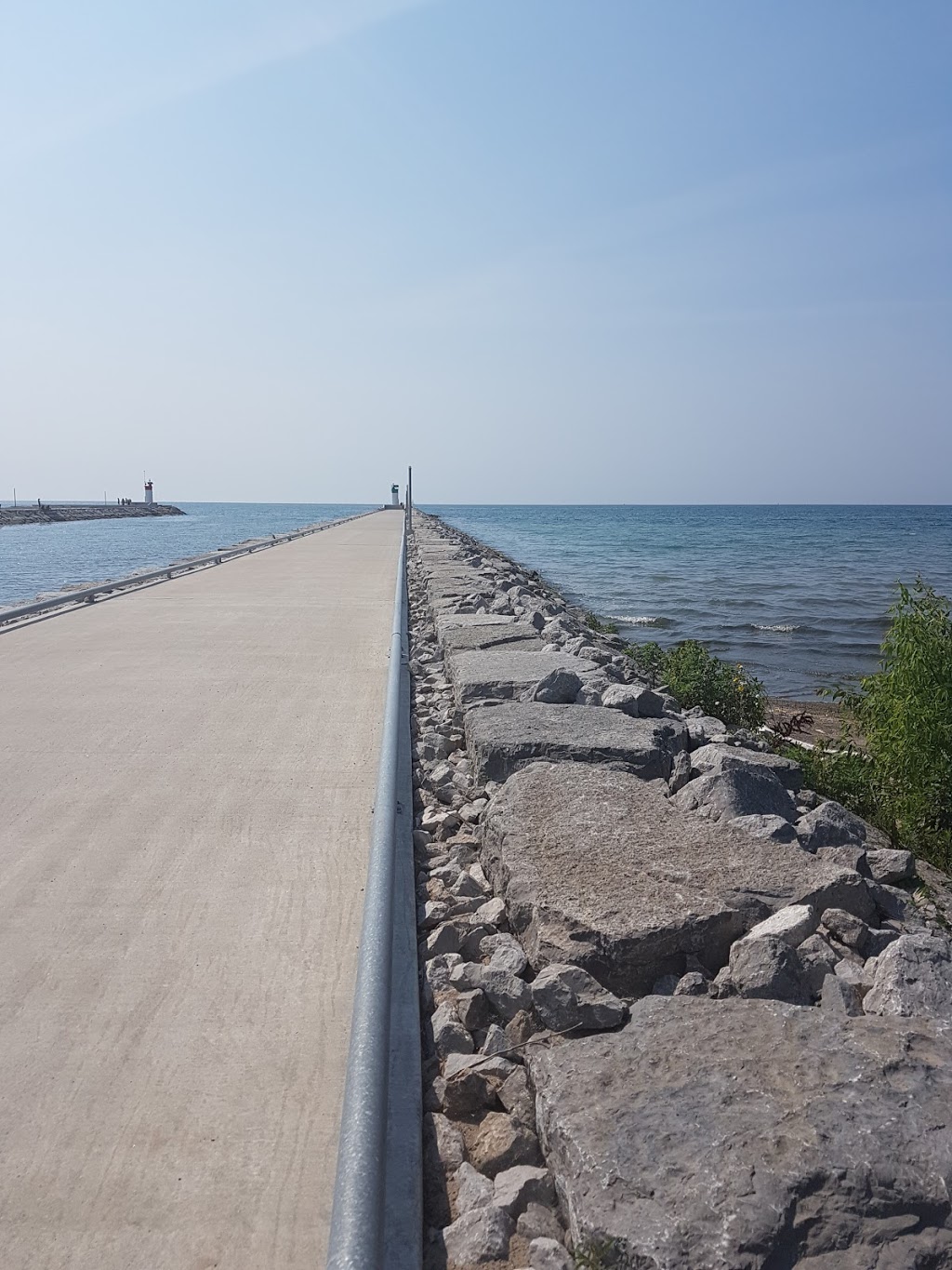 Liverpool Road Pier | 510 Liverpool Rd, Pickering, ON L1W 1R1, Canada