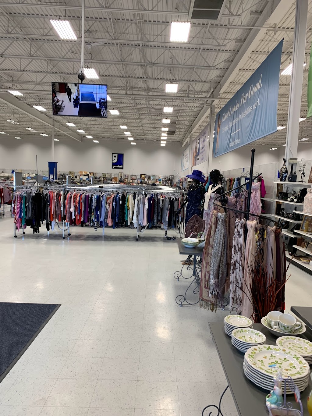 Goodwill Thrift Store | 730 St Albert Trail, St. Albert, AB T8N 7H5, Canada | Phone: (587) 570-5684