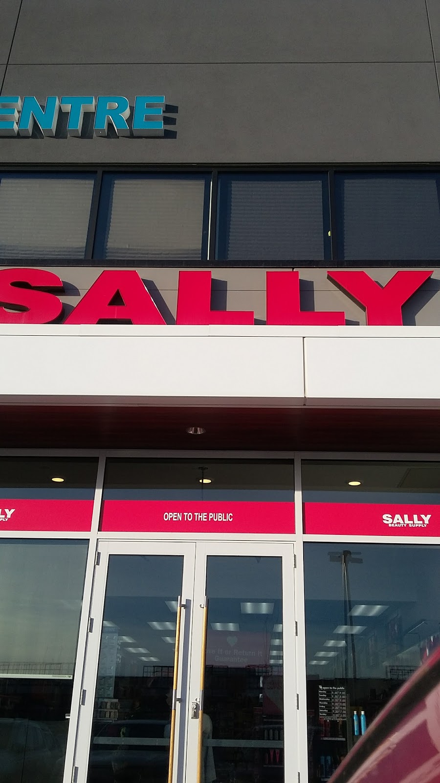 Sally Beauty | 971 64 Ave NE #118, Calgary, AB T2E 7Z4, Canada | Phone: (587) 538-4266