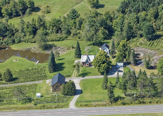 Bleuets du Massif Sutton | 989 route 139 sud, Sutton, QC J0E 2K0, Canada | Phone: (514) 293-0907