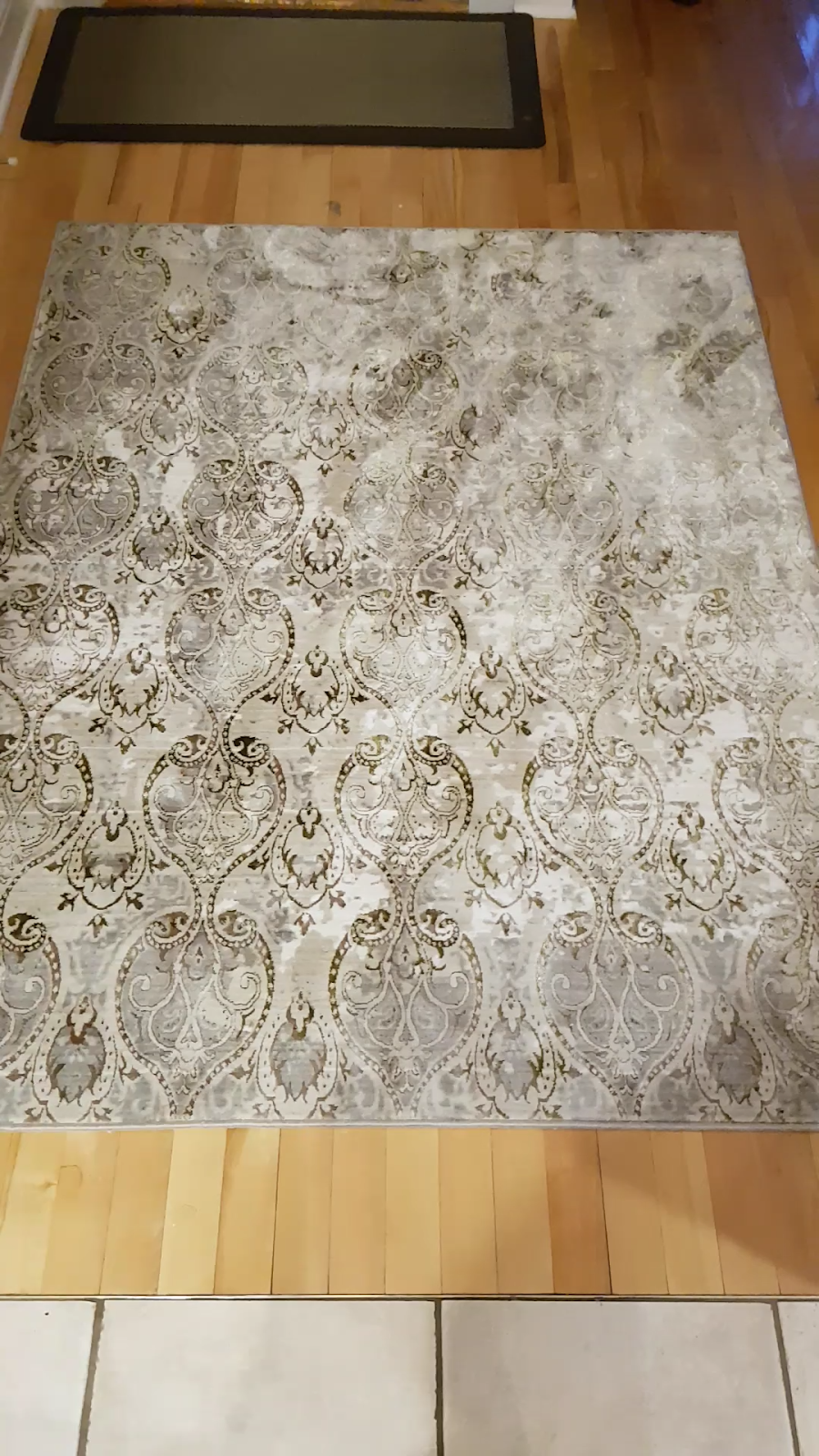 Tapis Mondial | 3131 Blvd. de la Côte-Vertu, Saint-Laurent, QC H4R 1Y8, Canada | Phone: (514) 832-0000