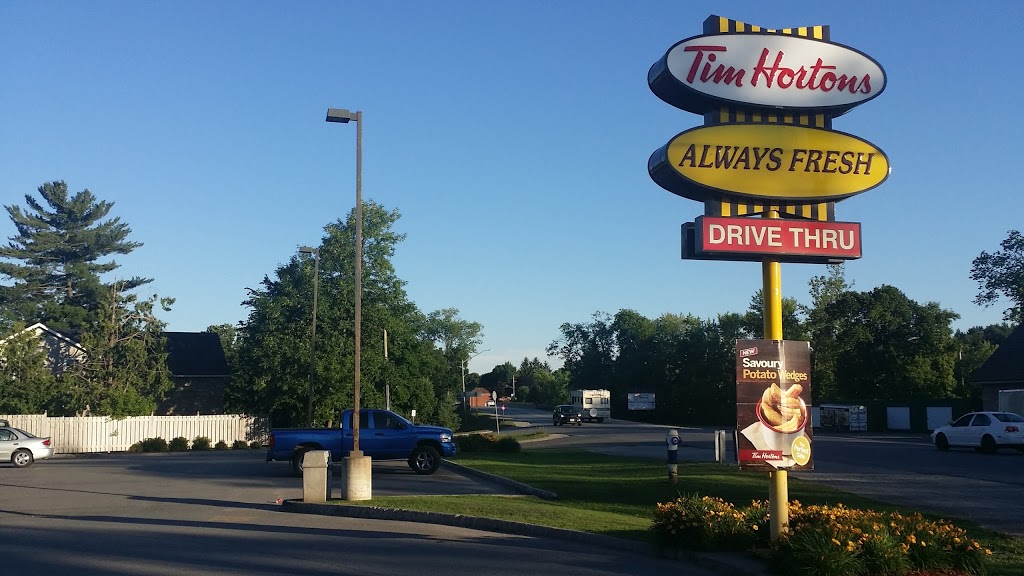 Tim Hortons | 601 Moira St, Tweed, ON K0K 3J0, Canada | Phone: (613) 478-2823