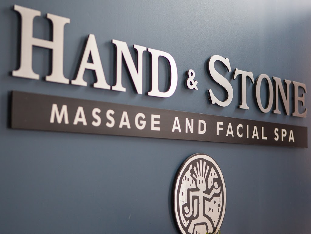 Hand & Stone Massage and Facial Spa – Aurora | 15480 Bayview Ave, Aurora, ON L4G 7J1, Canada | Phone: (905) 726-9900