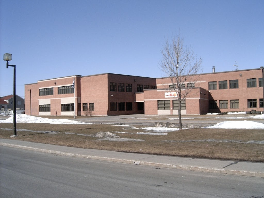 La Tourterelle School | 175 Rue Philippe Goulet, Repentigny, QC J5Y 3M9, Canada | Phone: (450) 492-3580