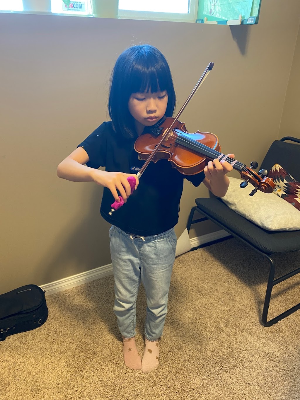 Moon Studio Violin Lessons | 121 200 Cortina Bay, Calgary, AB T3H 0B5, Canada | Phone: (403) 870-9335