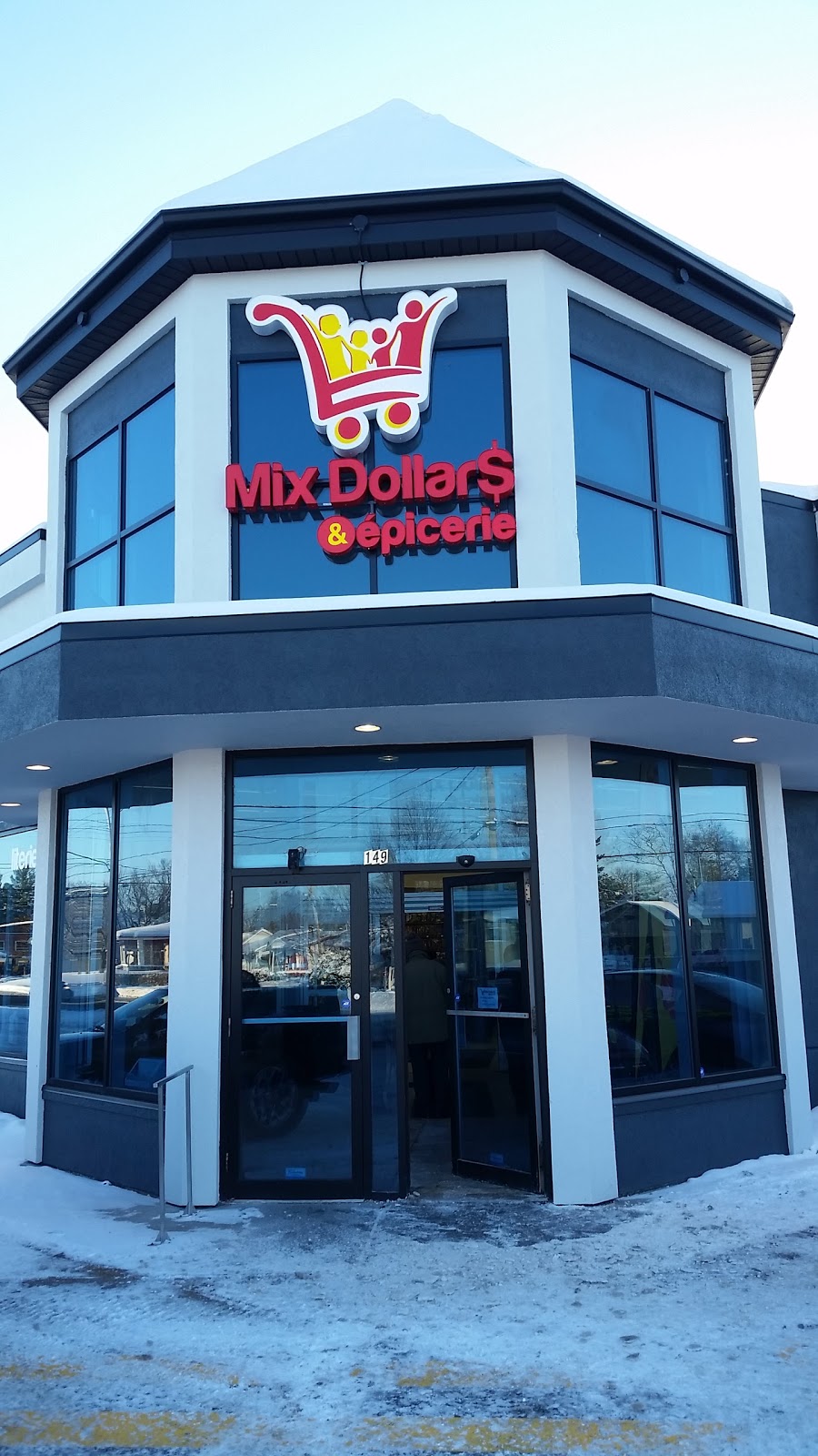 Mix Dollars | 149 Rue du Collège, Pont-Rouge, QC G3H 3B4, Canada | Phone: (418) 873-2015