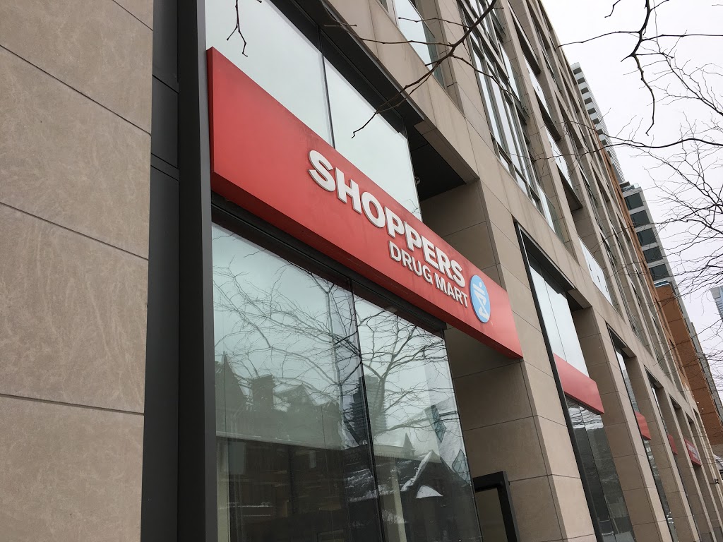 Shoppers Drug Mart | 236 Bloor St W, Toronto, ON M5S 1T8, Canada | Phone: (416) 927-0440