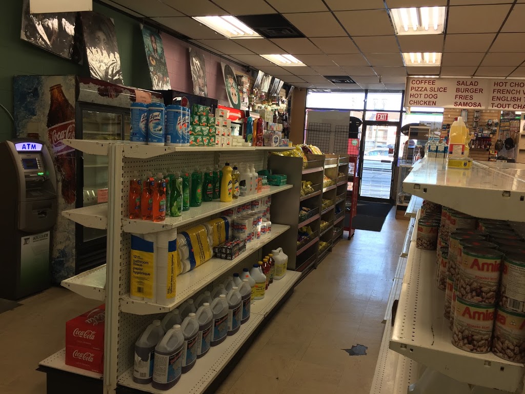 Golden Moon Convenience Store | 11722 82 St NW, Edmonton, AB T5B 2W1, Canada | Phone: (780) 250-2288