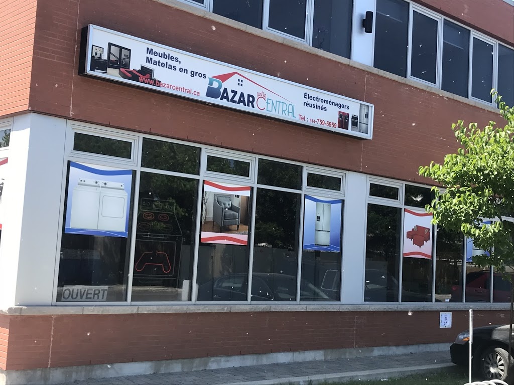 Bazar Central | 2725 Rue Rachel E, Montréal, QC H2H 1S6, Canada | Phone: (514) 759-5959