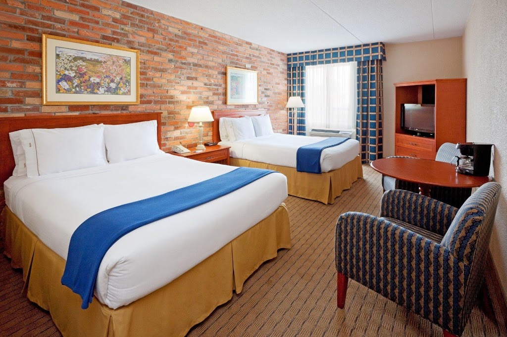 Holiday Inn Express Toronto East - Scarborough | 50 Estate Dr, Scarborough, ON M1H 2Z1, Canada | Phone: (416) 439-9666