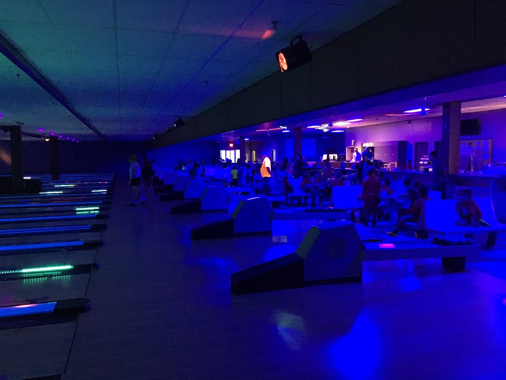 Stellar Lanes | 1220 Stellar Dr, Newmarket, ON L3Y 7B9, Canada | Phone: (905) 853-6287