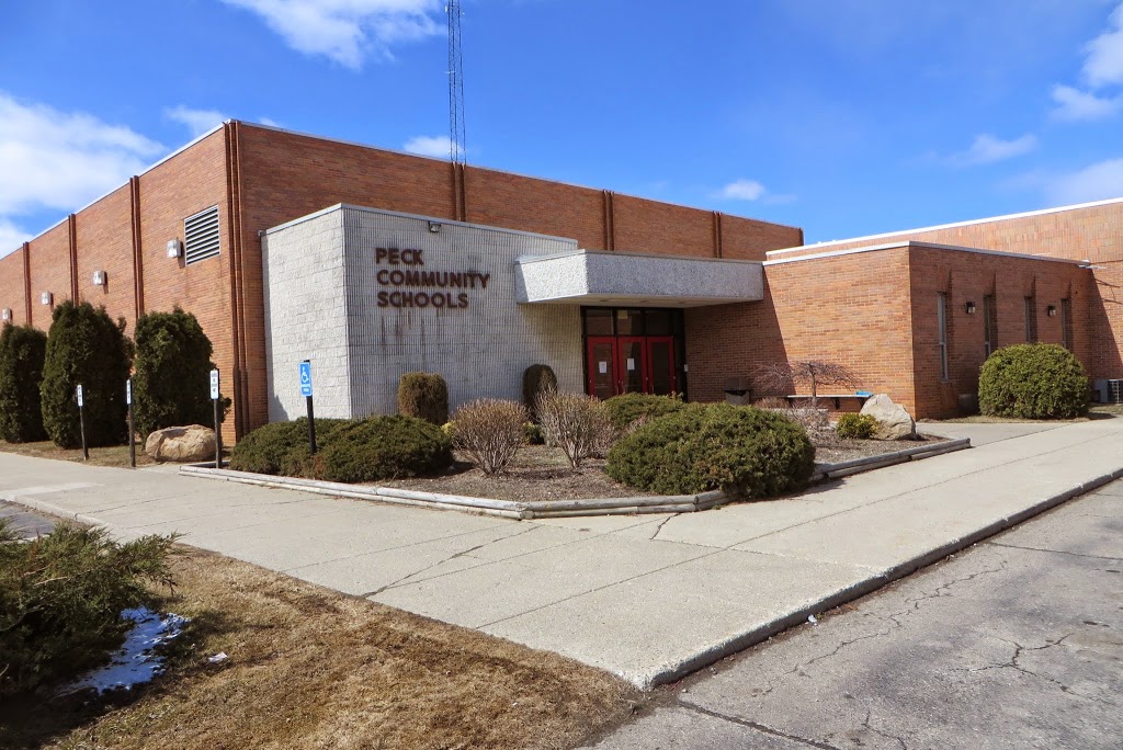 Peck Community Elementary School | 222 E Lapeer Street, Peck, MI 48466, Peck, MI 48466, USA | Phone: (810) 378-5200