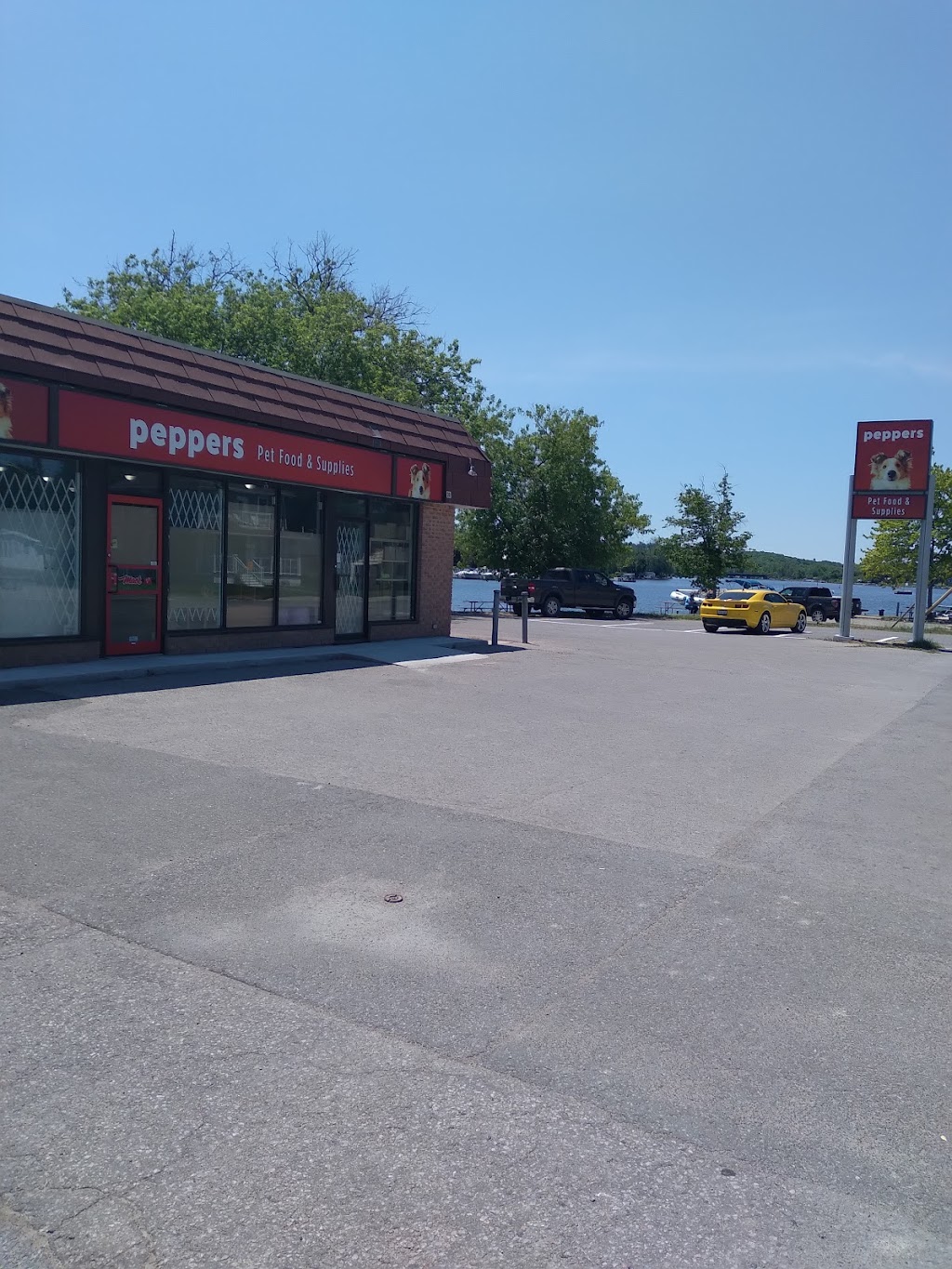 peppers Pet Food & Supplies | 24 Front St W, Hastings, ON K0L 1Y0, Canada | Phone: (705) 696-3333