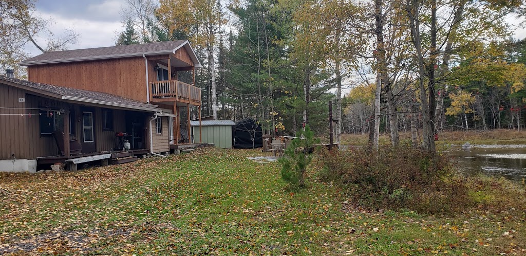 chalet de la rivière | 300 Chemin du Domaine, Saint-Ludger, QC G0M 1W0, Canada | Phone: (418) 209-7321