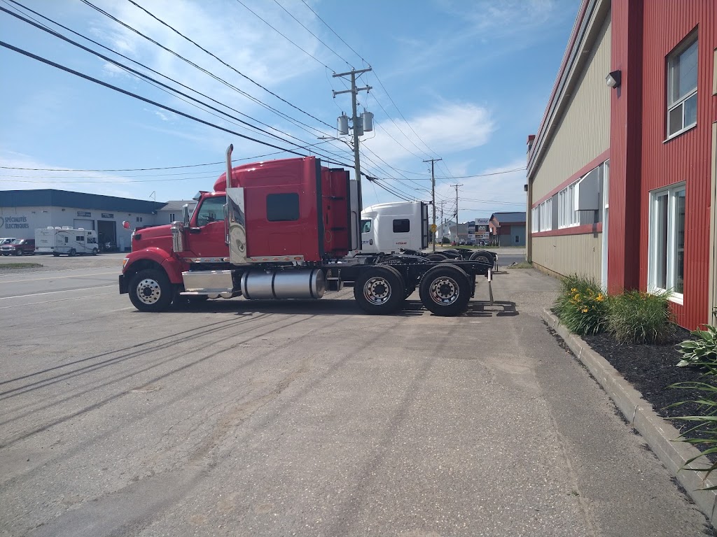 Le Centre Routier - Réseau Dynamique | 375 Rue Témiscouata, Rivière-du-Loup, QC G5R 3Z5, Canada | Phone: (418) 862-7231