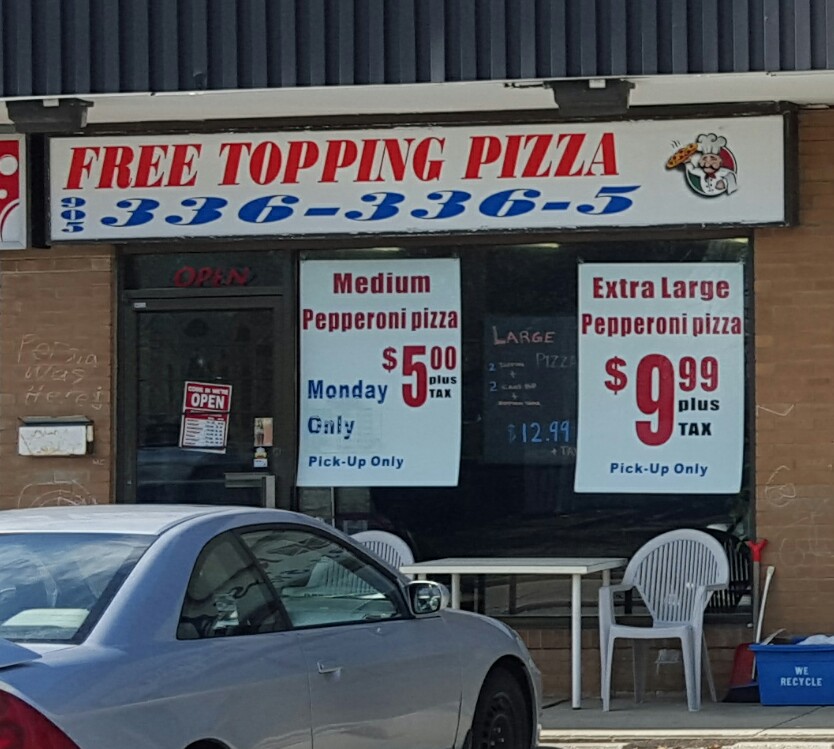 Free Topping Pizza | 2453 Mt Forest Dr, Burlington, ON L7P 1J7, Canada | Phone: (905) 336-3365