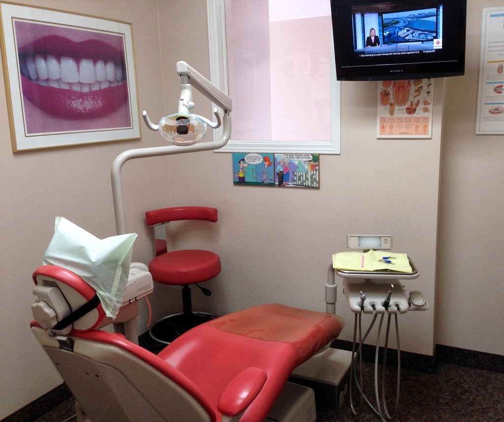 Hampton Street Dental Centre | 8 Hampton St, Elmira, ON N3B 1X7, Canada | Phone: (519) 669-5735