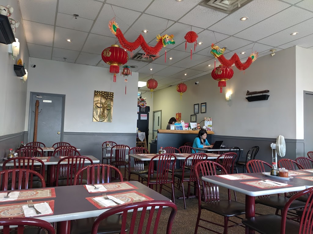 Chang & Huang Thai Restaurant | 5120 Dixie Rd, Mississauga, ON L4W 4J7, Canada | Phone: (905) 238-9420