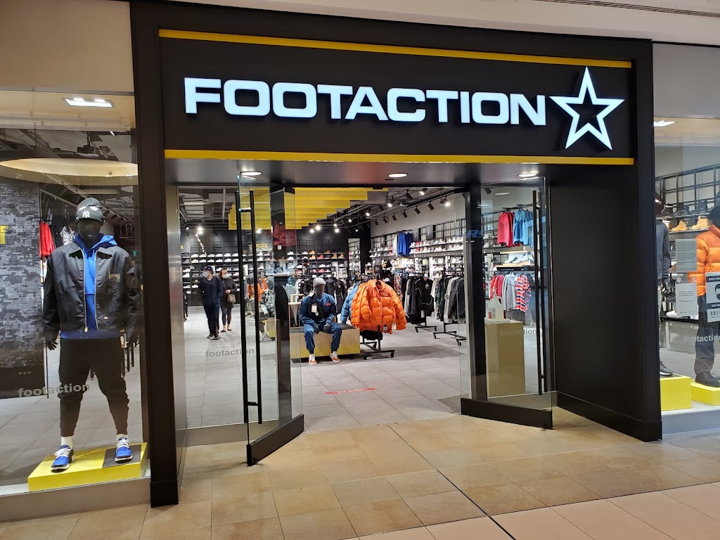 Footaction | 1800 Sheppard Ave E Unit 1021, Willowdale, ON M2J 5A7, Canada | Phone: (416) 491-3667