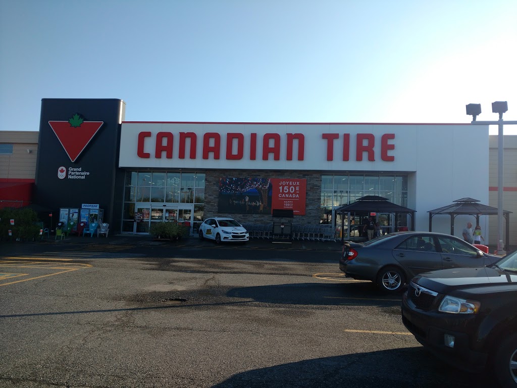 Canadian Tire | 145 Rue de Salaberry, Cowansville, QC J2K 5G9, Canada | Phone: (450) 263-4232