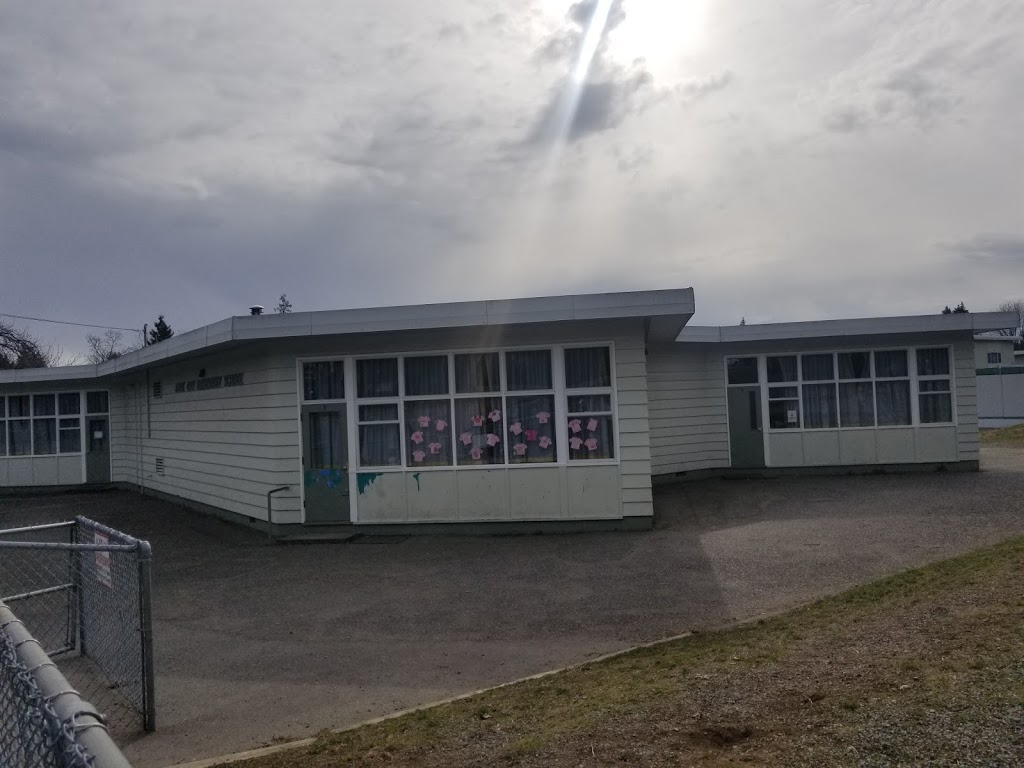 Rock City Elementary School | 3741 Departure Bay Rd, Nanaimo, BC V9T 1C4, Canada | Phone: (250) 758-2434