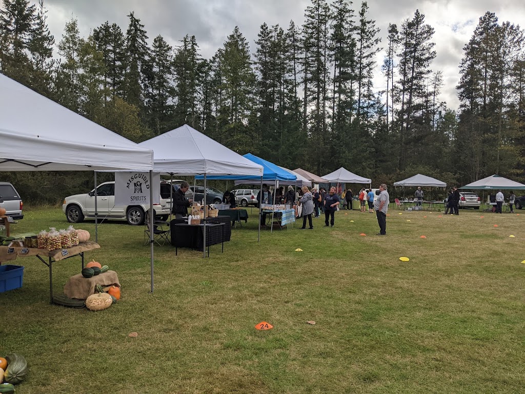 Errington Farmers Market | 1390 Errington Rd, Errington, BC V0R 1V0, Canada | Phone: (250) 586-0099