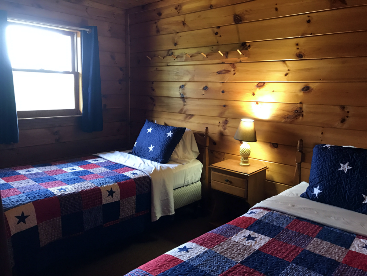 Northern Trails Lodging & Adventures | 6 Motel Drive, Pittsburg, NH 03592, USA | Phone: (603) 331-1975