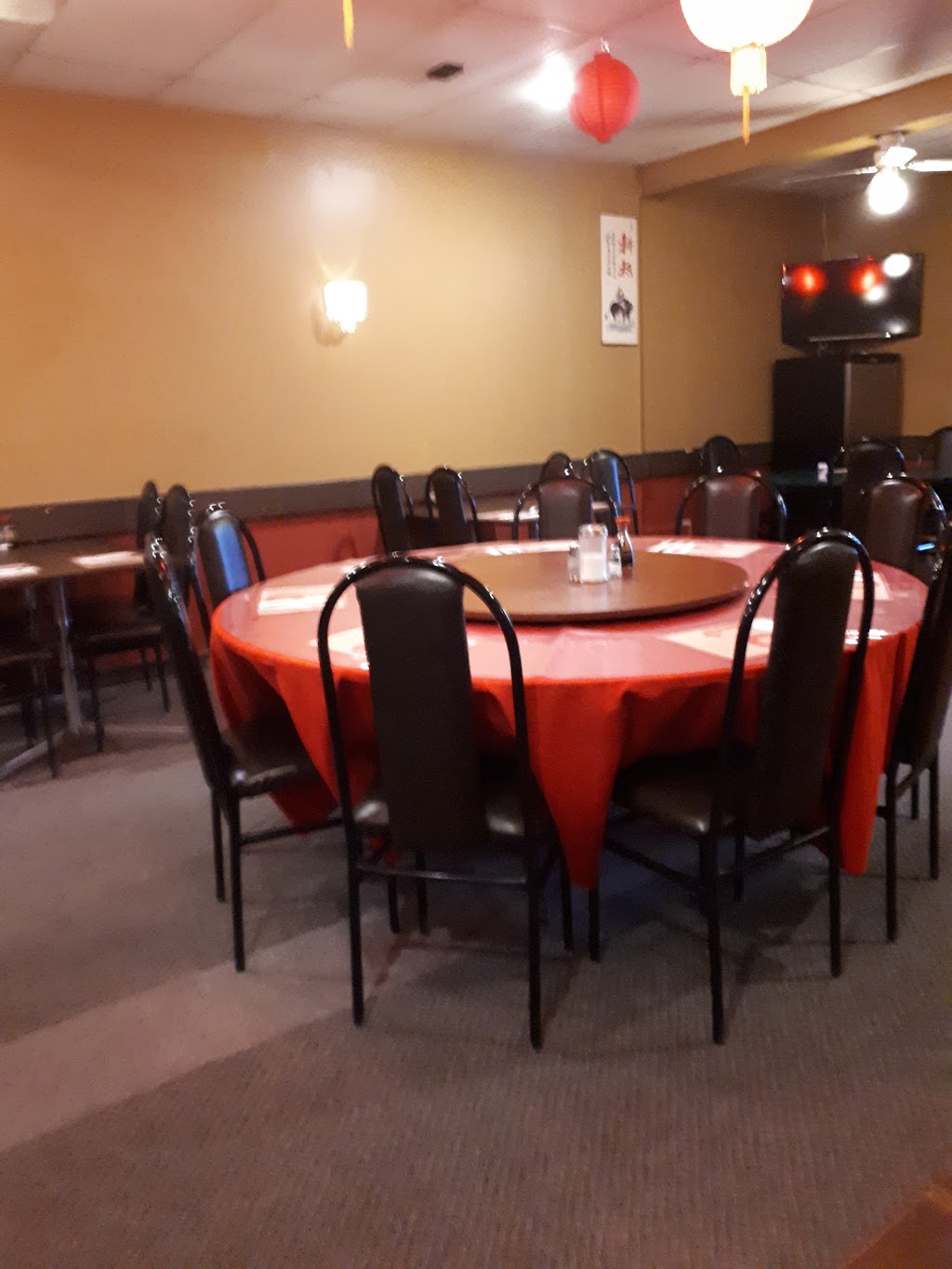 Toy Sun Restaurant | 1133 Henderson Hwy, Winnipeg, MB R2G 1L4, Canada | Phone: (204) 339-0068