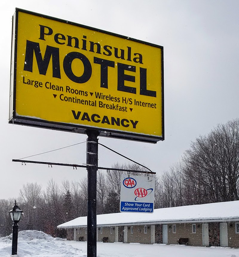 Peninsula Motel | 143 Hwy 6, Wiarton, ON N0H 2T0, Canada | Phone: (519) 534-1129