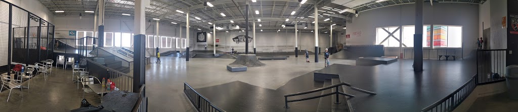 Spin Skatepark / Skateshop | 9520 Boulevard Leduc #05, Brossard, QC J4Y 0B3, Canada | Phone: (450) 890-9520