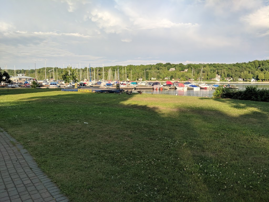 Lions Head Beach Park Campground | 1 Forbes St, Lions Head, ON N0H 1W0, Canada | Phone: (519) 793-3522