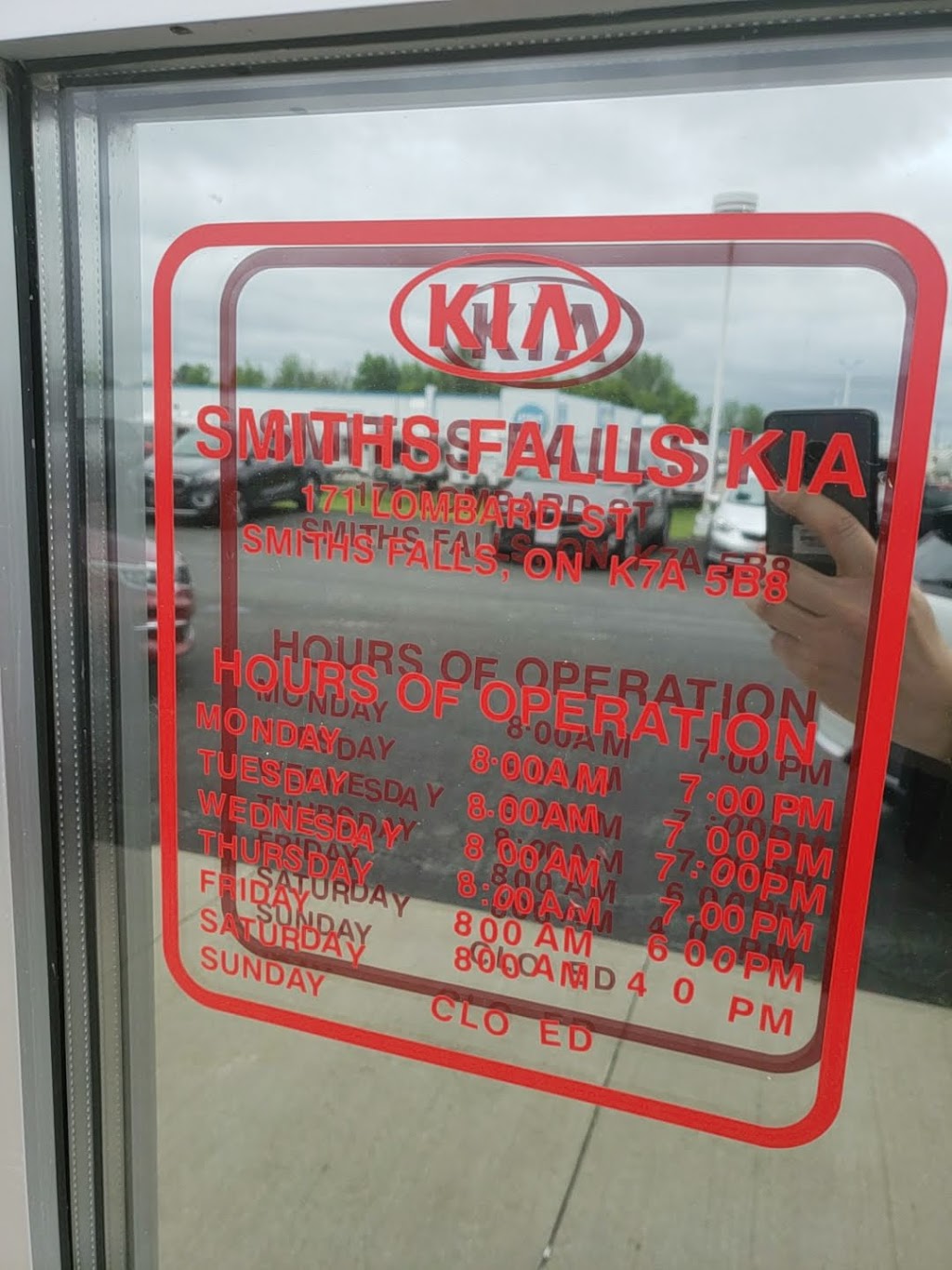 Smiths Falls Kia | 171 Lombard St, Smiths Falls, ON K7A 4T1, Canada | Phone: (613) 284-0023