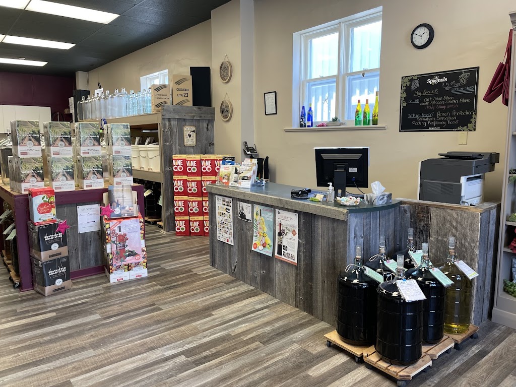 Valley Vino | 128 Raglan St S, Renfrew, ON K7V 1P9, Canada | Phone: (613) 432-4502