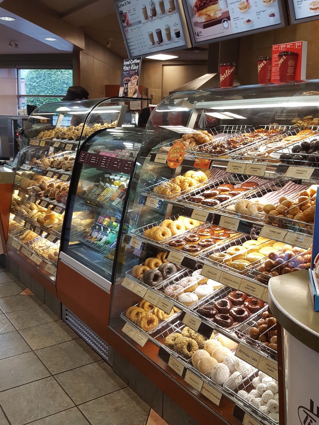 Tim Hortons | 845 Goldstream Ave, Langford, BC V9B 2X8, Canada | Phone: (250) 478-2422