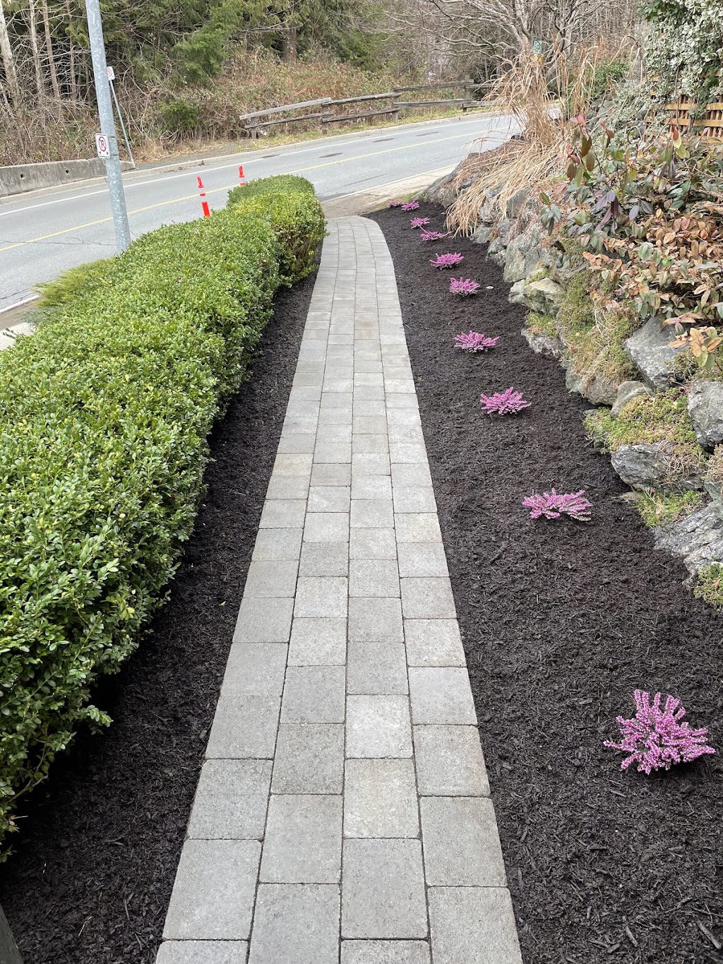 Ultimate Landscaping | 5742 Unsworth Rd #100, Chilliwack, BC V2R 3A3, Canada | Phone: (778) 242-4171