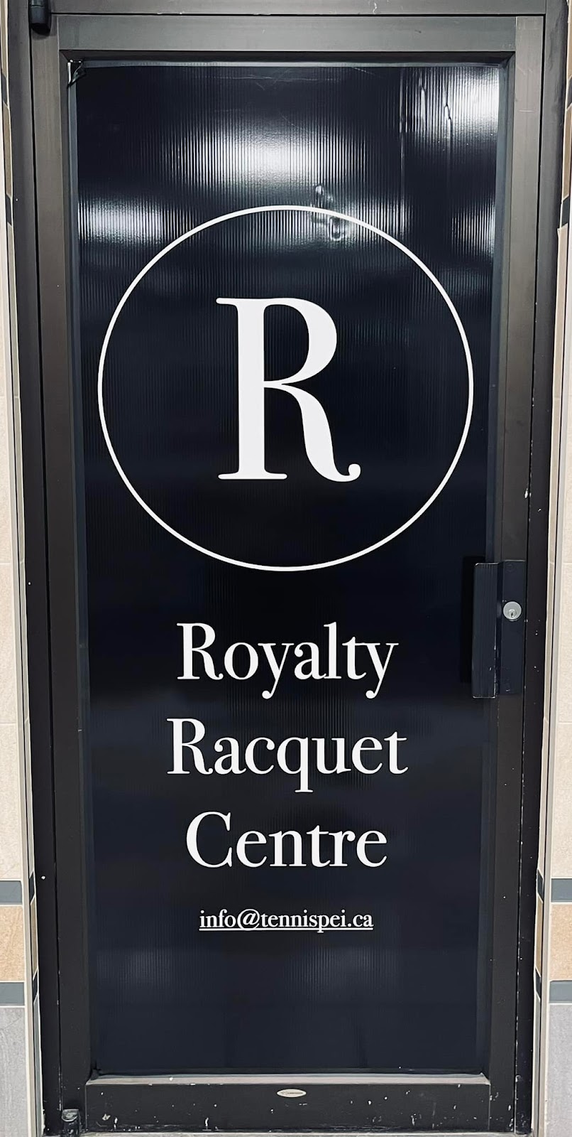 Royalty Racquet Centre | 670 University Ave, Charlottetown, PE C1E 1H6, Canada | Phone: (902) 367-2191