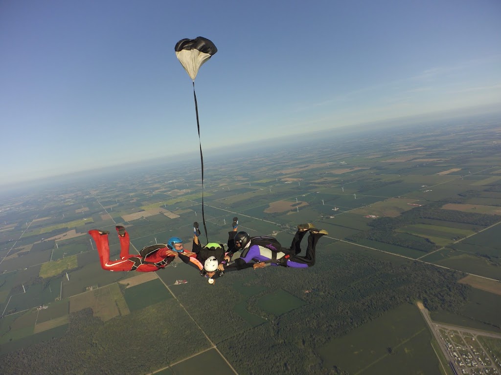 Grand Bend Sport Parachuting Center Inc | 70114C Grand Bend Line, Grand Bend, ON N0M 1T0, Canada | Phone: (519) 238-8610