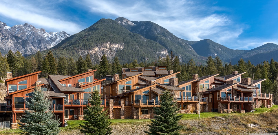 Residences at Fairmont Ridge by Fairmont Creek Vacation Rentals | 5150 Fairway Dr, Fairmont Hot Springs, BC V0B 1L1, Canada | Phone: (250) 345-6116