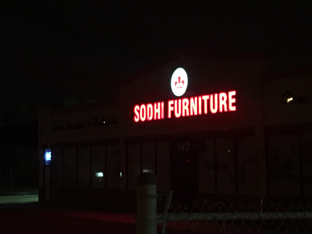 Sodhi Furniture | 142 Kennedy Rd S, Brampton, ON L6W 3G4, Canada | Phone: (905) 874-7171