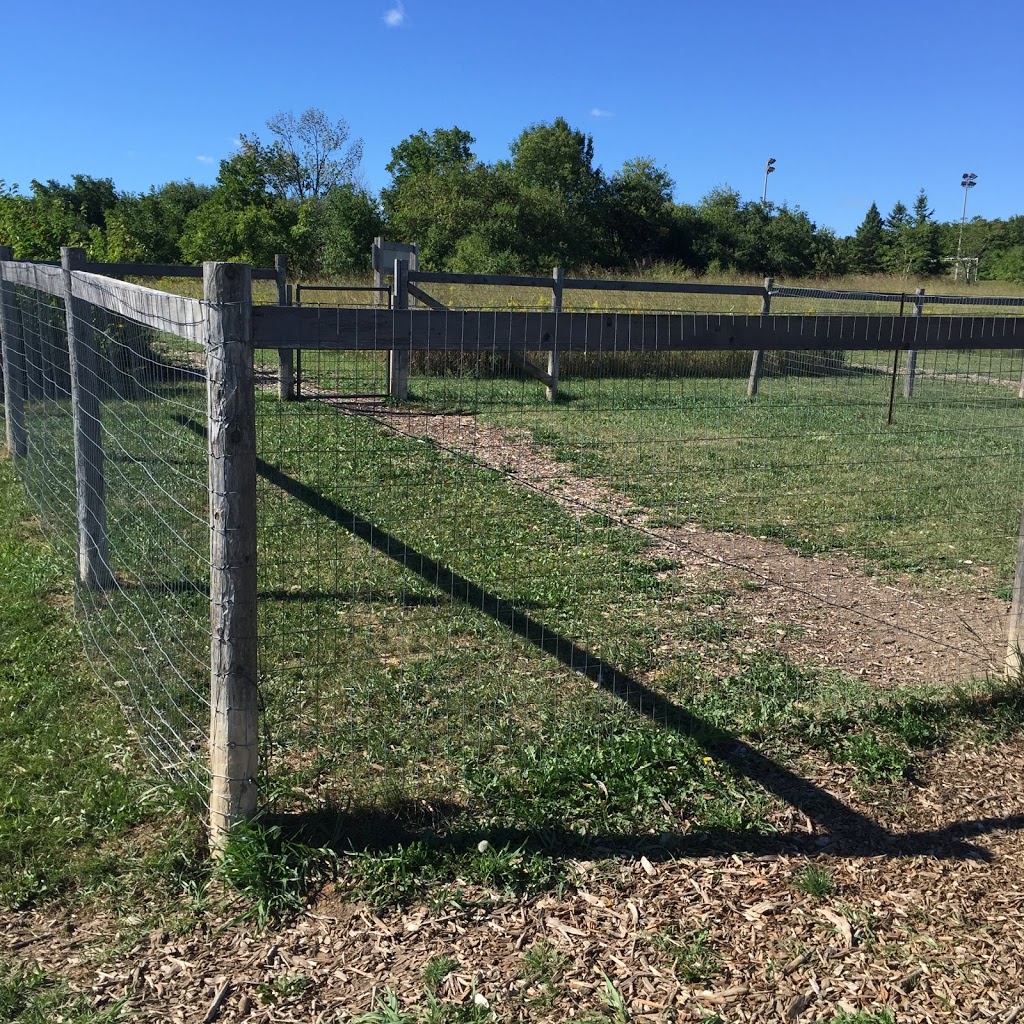 Huntington Park Off-leash dog park | Huntington Park Dr, Thornhill, ON L3T 7C7, Canada