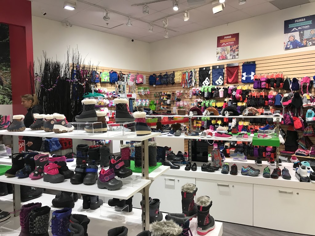 Chaussures Panda (Beauport) | 3333 Rue du Carrefour, Québec, QC G1C 5R9, Canada | Phone: (418) 666-3603