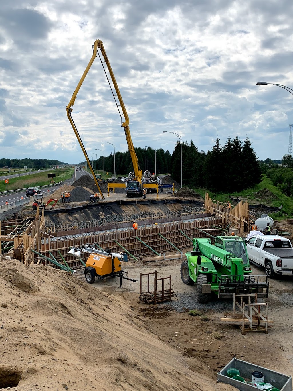 Construction DEMBEC Inc. | 8420 Boulevard Raoul Duchesne, Bécancour, QC G9H 0S1, Canada | Phone: (819) 602-0054