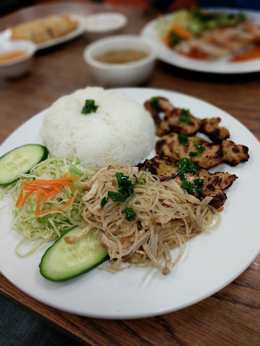 Pho Tau Bay | 5790 203 St, Langley Twp, BC V3A 1W3, Canada | Phone: (604) 533-6938