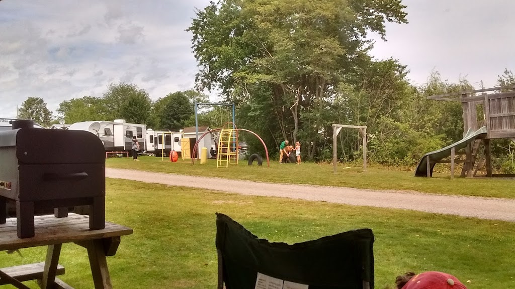 Vidito Family Campground & Cottages | 13736 Nova Scotia Trunk 1, Wilmot, NS B0P 1W0, Canada | Phone: (902) 825-4380