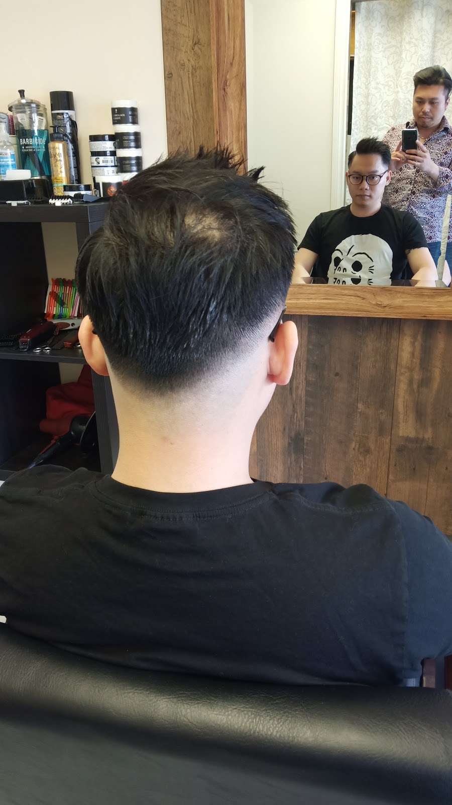 Centuries barber shop | 3401 V, Spruce Dr SW, Calgary, AB T3C 0A5, Canada | Phone: (403) 991-6638