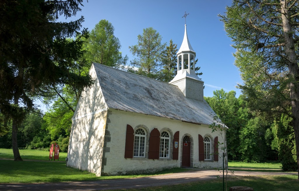 Cuthbert Chapel (Ia) | 461 Rue de Bienville, Berthierville, QC J0K 1A0, Canada | Phone: (450) 836-4171